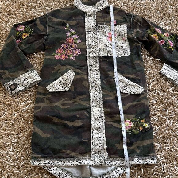 POL Open Front Camo & Floral Cardigan Size S - Picture 8 of 10